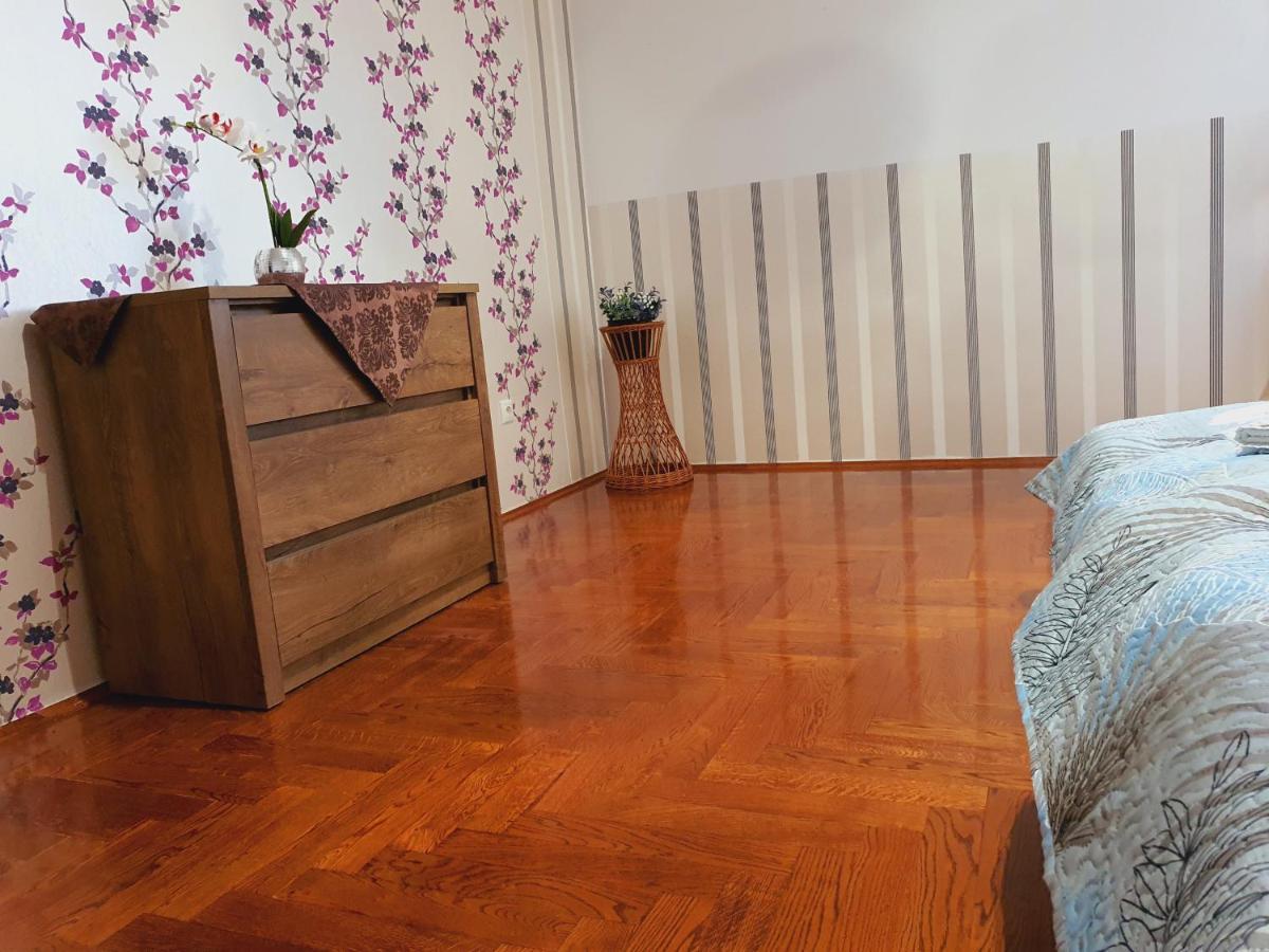 Adel Apartman Miskolc Exterior foto