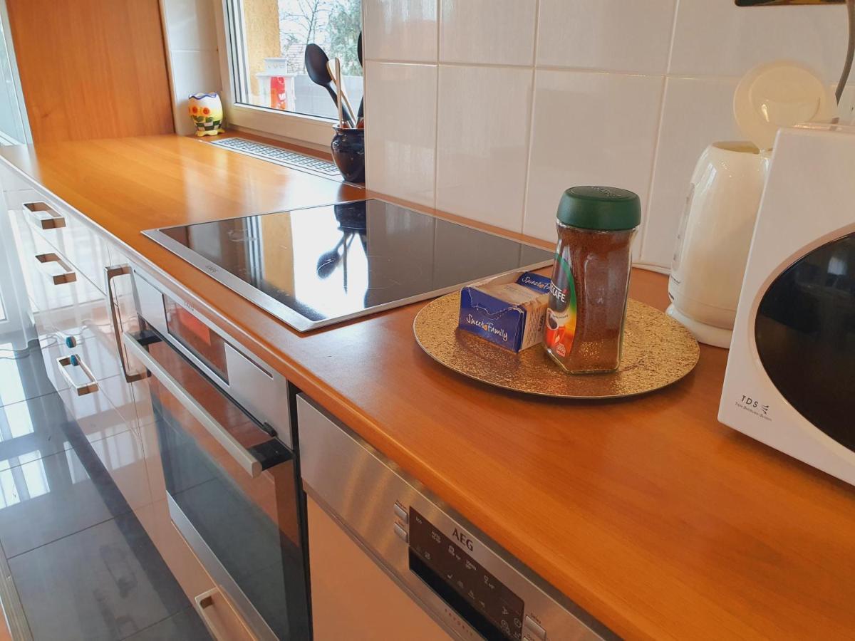 Adel Apartman Miskolc Exterior foto